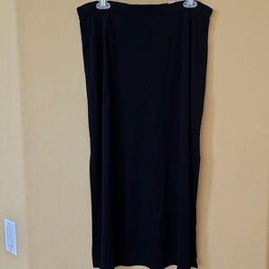 Valerie Stevens Black Pull On Midi Skirt